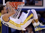 开云官网-红牛二队横扫迈凯伦，拉塞尔状态火热，新秩序下的F1格局震荡