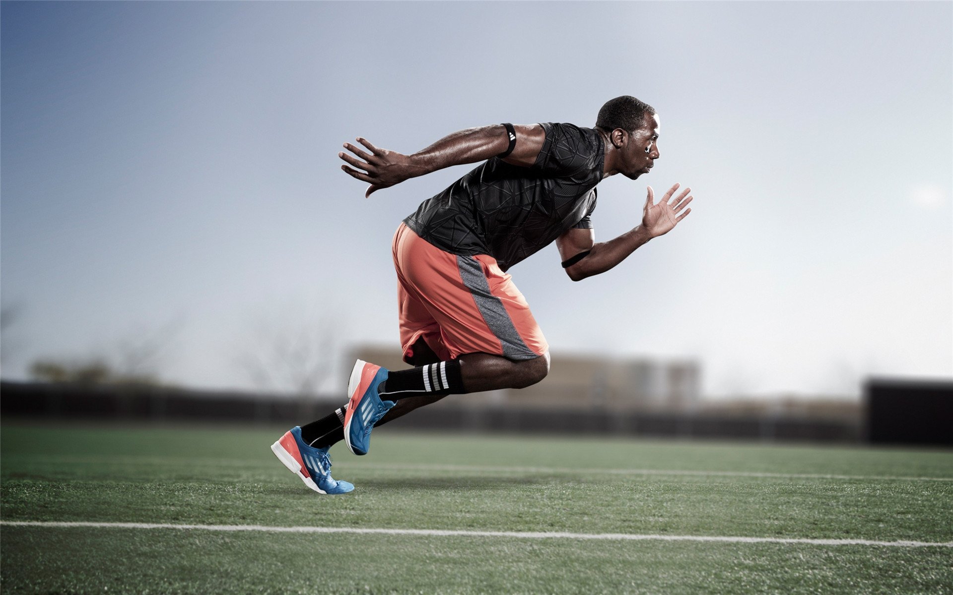 从北欧铁壁到亚洲利刃，足球世界的战术革命与个人英雄主义