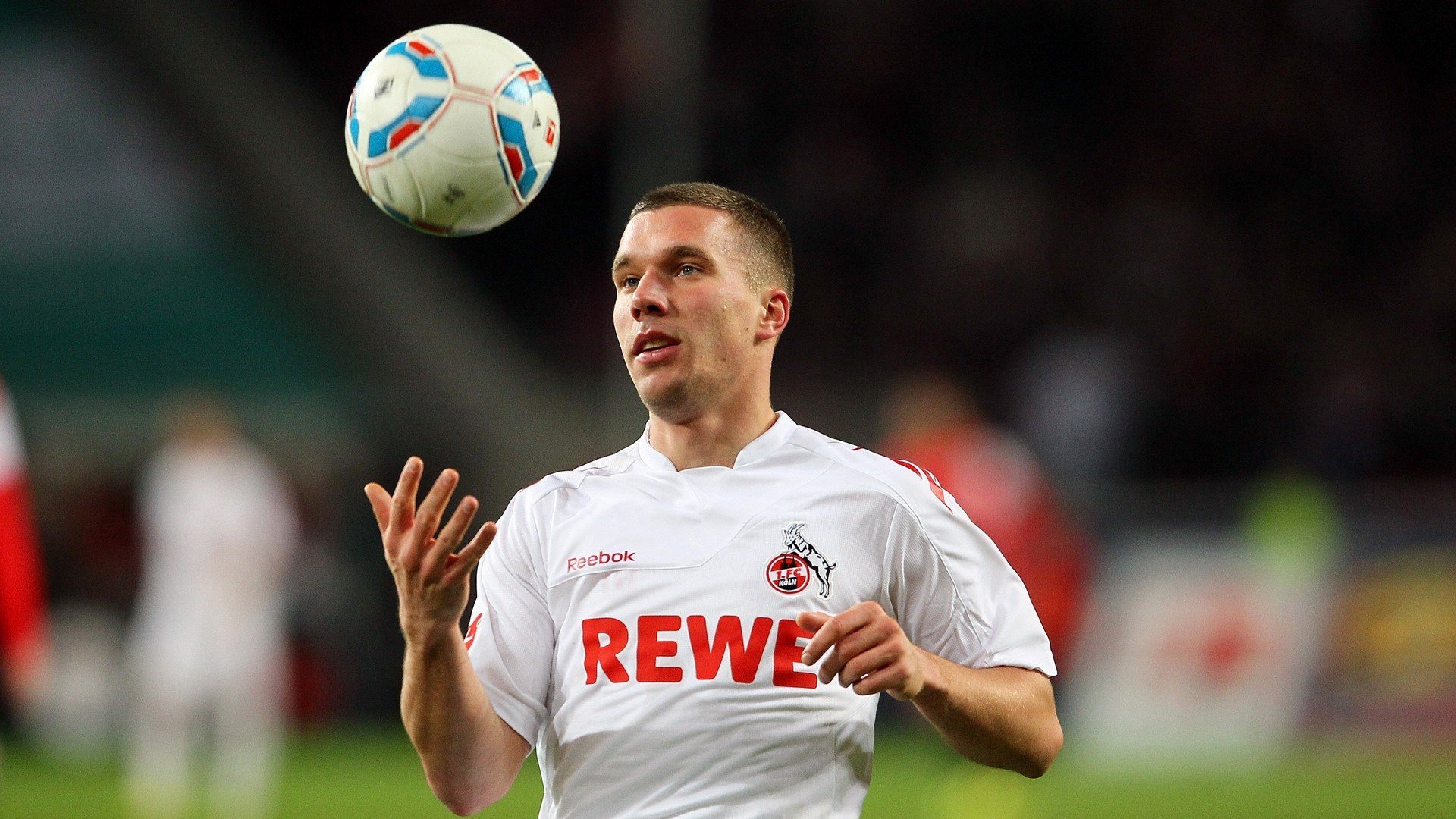 掘金收割快船，詹姆斯在季后赛抢七的终极接管