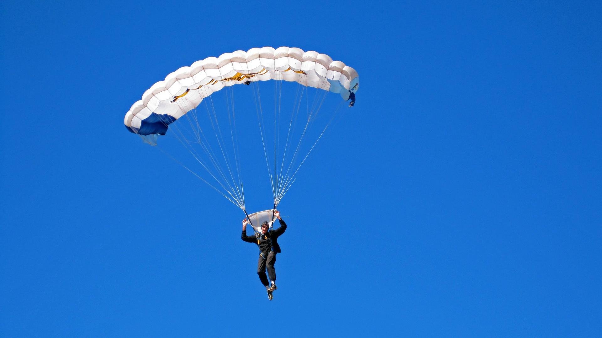 蒙特卡洛的团队战吼，德约科维奇扛旗，红土力压温网传奇